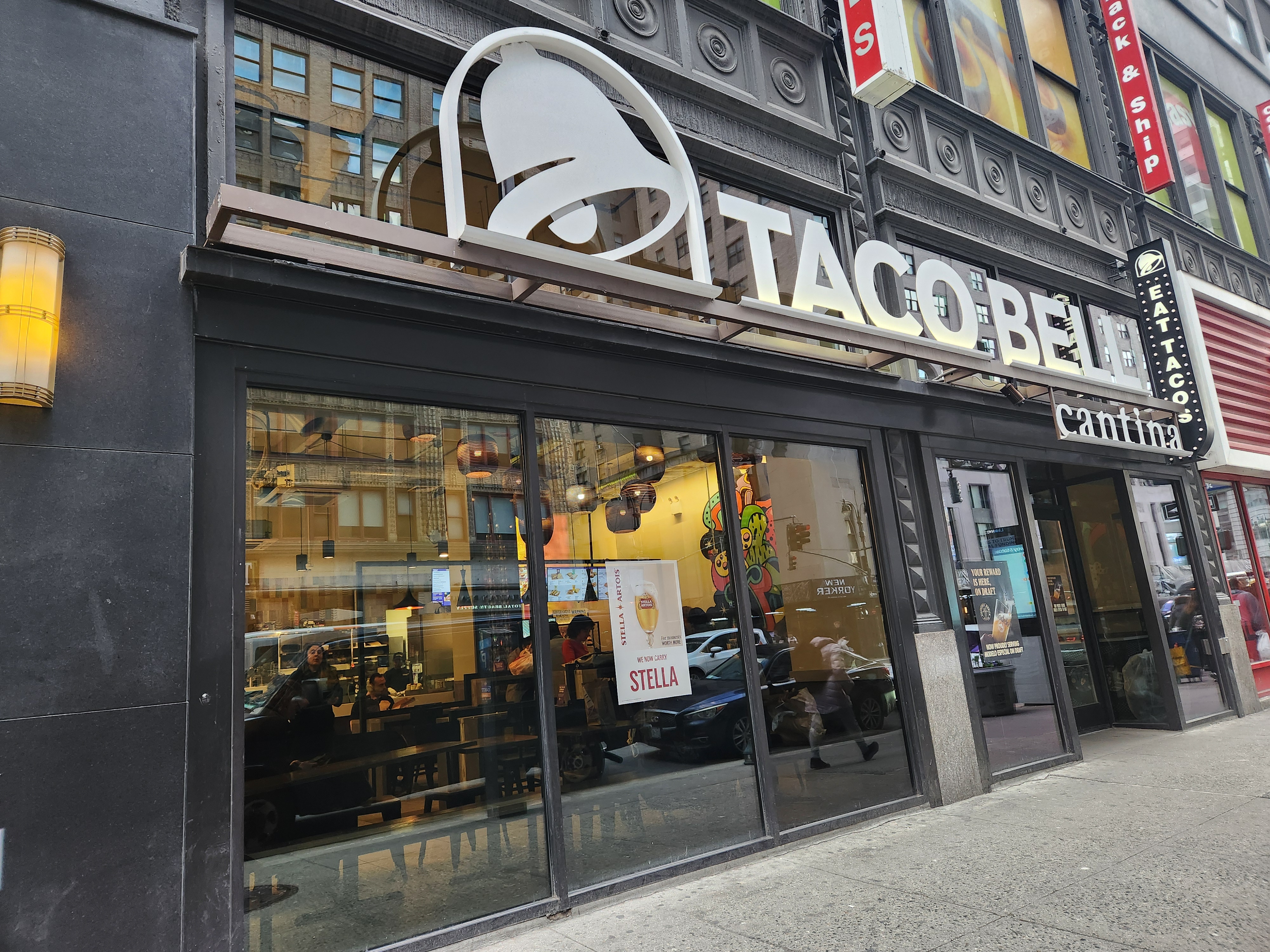 Taco Bell Cantina avatar