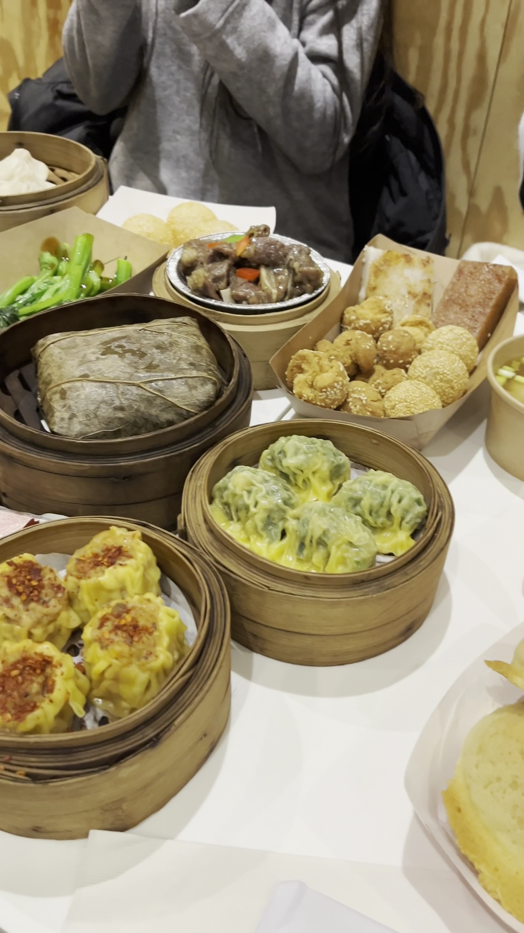 AweSum DimSum avatar