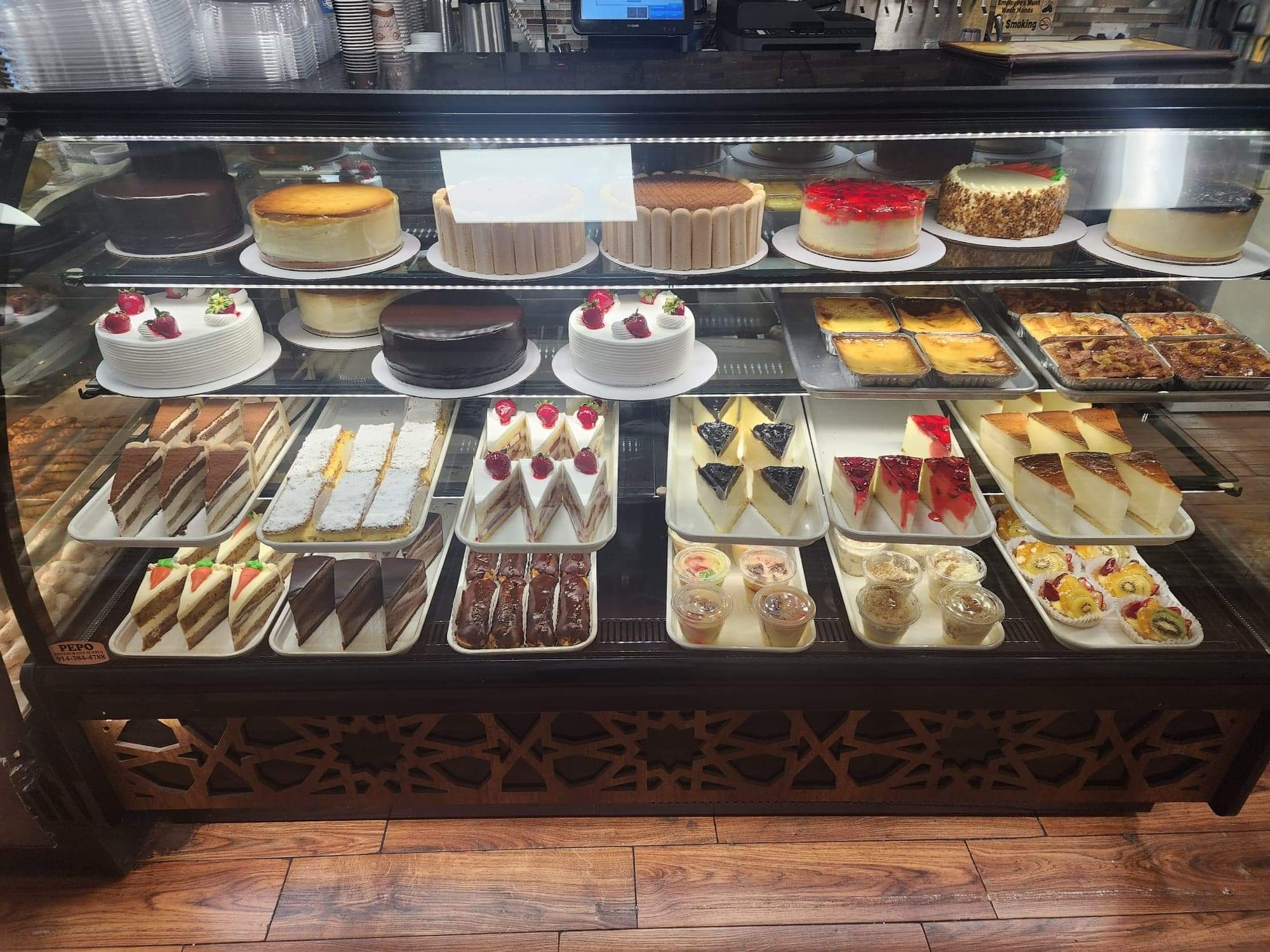 Tria Bakery Cafe Diner avatar