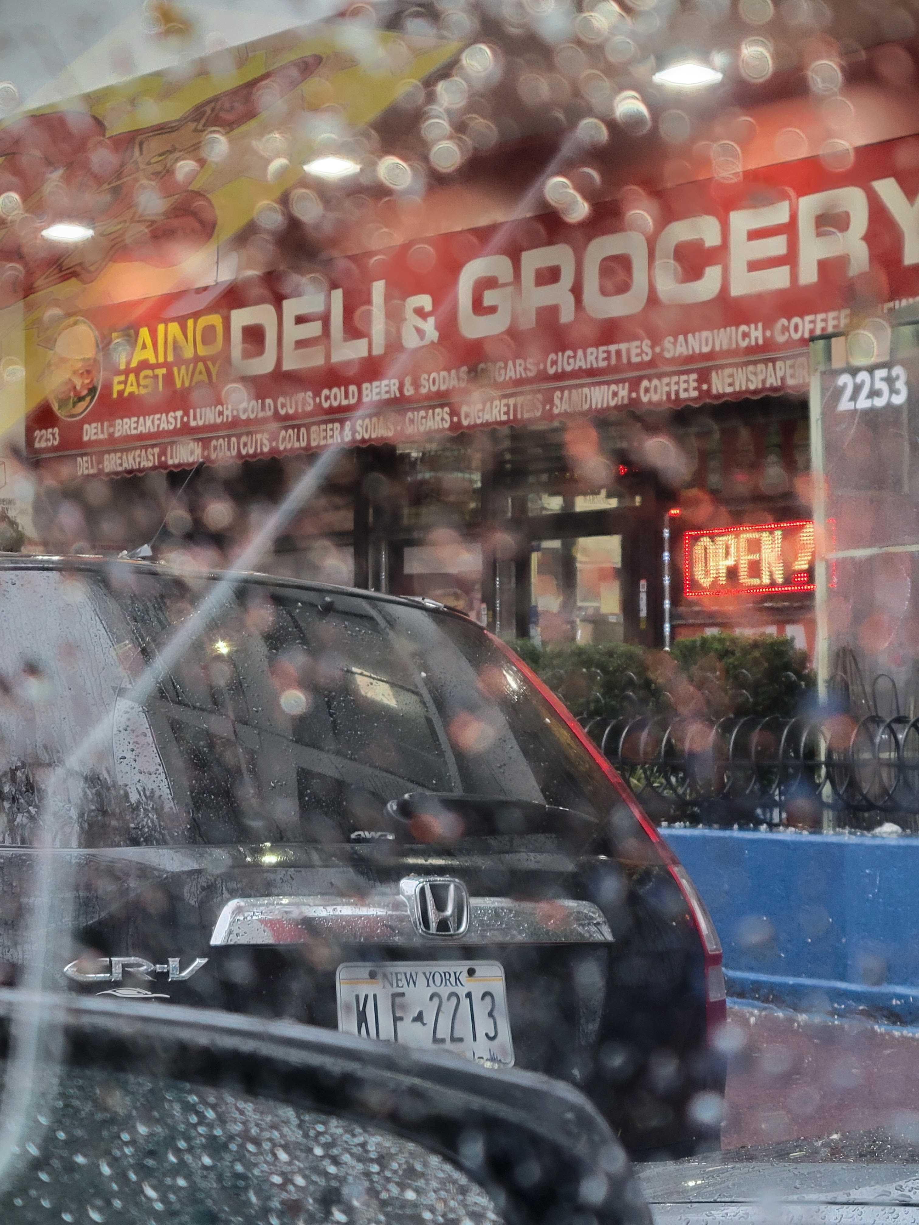 Taino Fast Way Deli & Grocery avatar