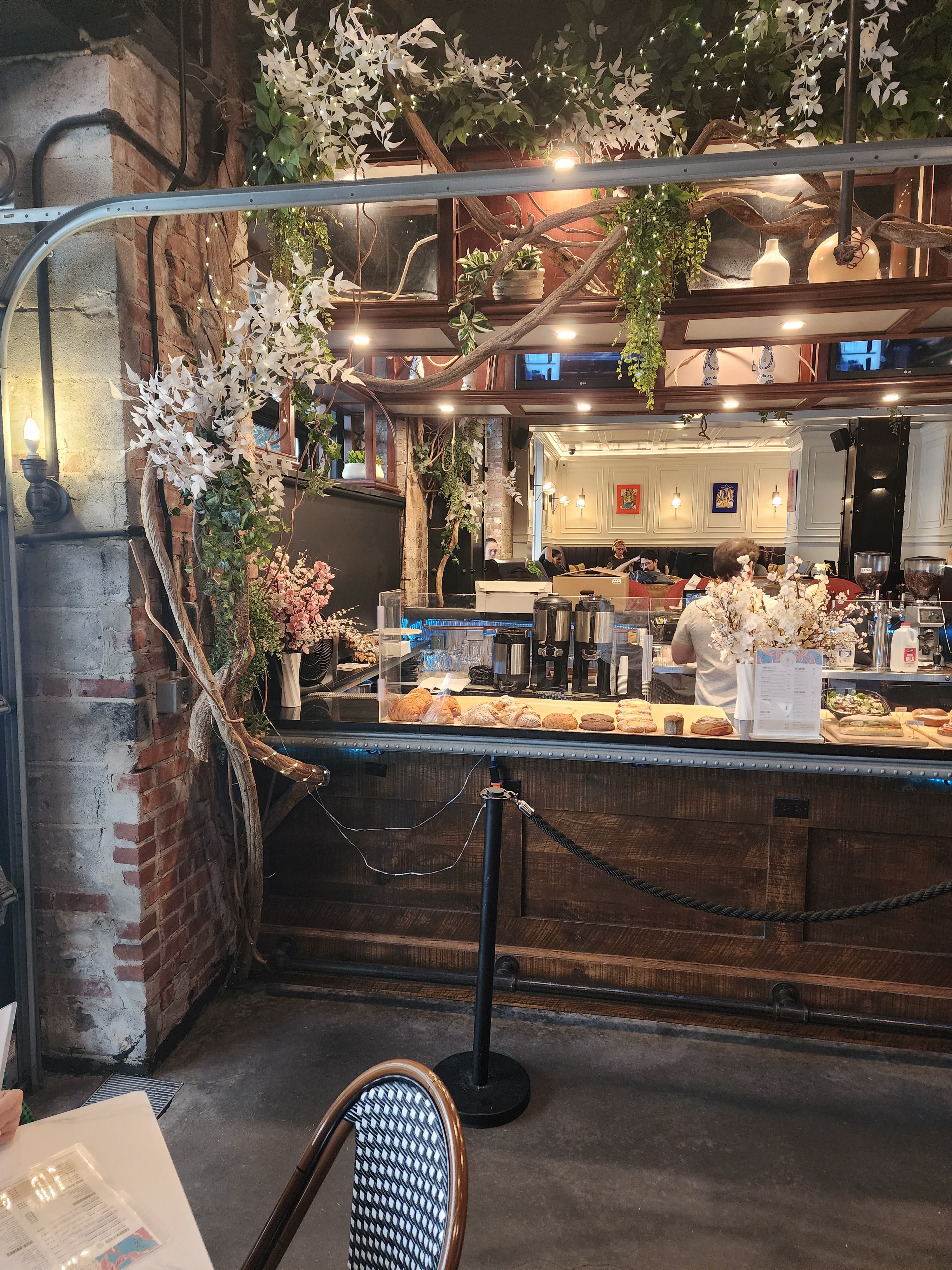 Le Lis Cafe avatar
