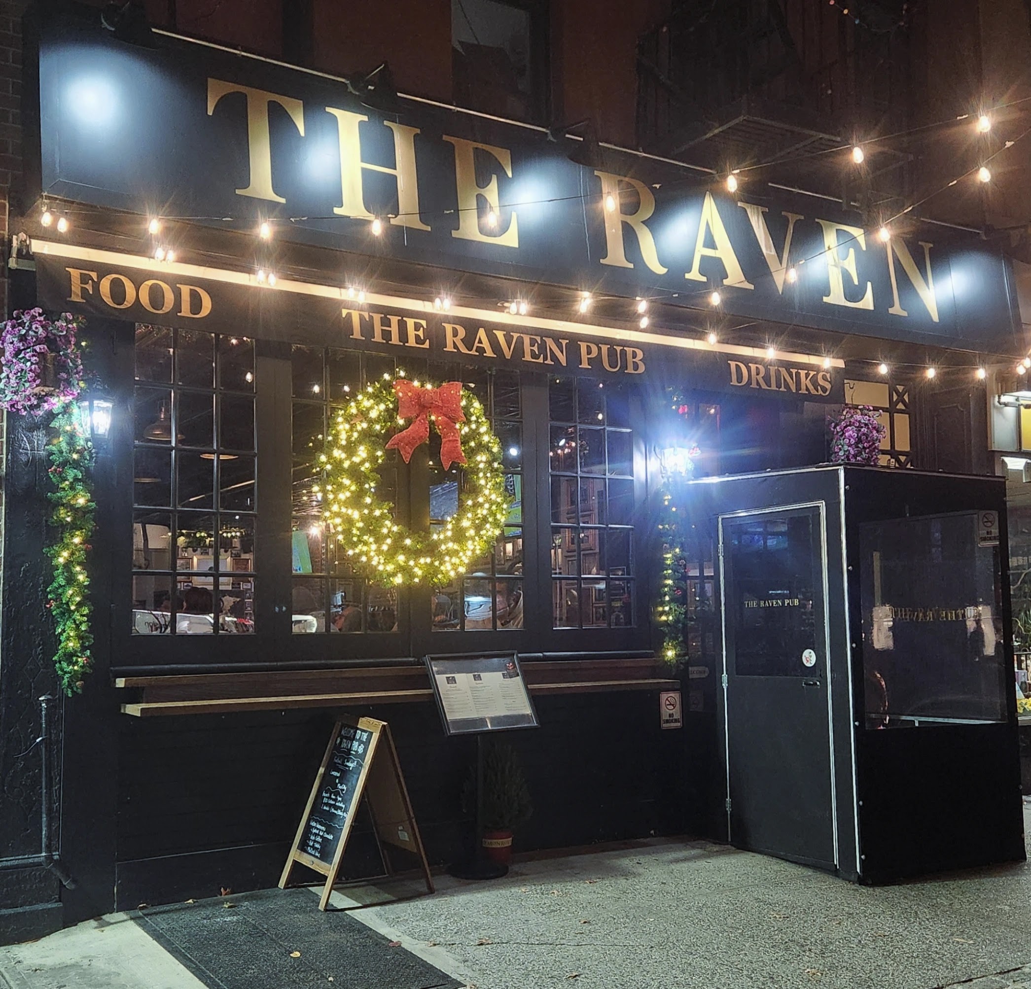 The Raven Pub NYC avatar