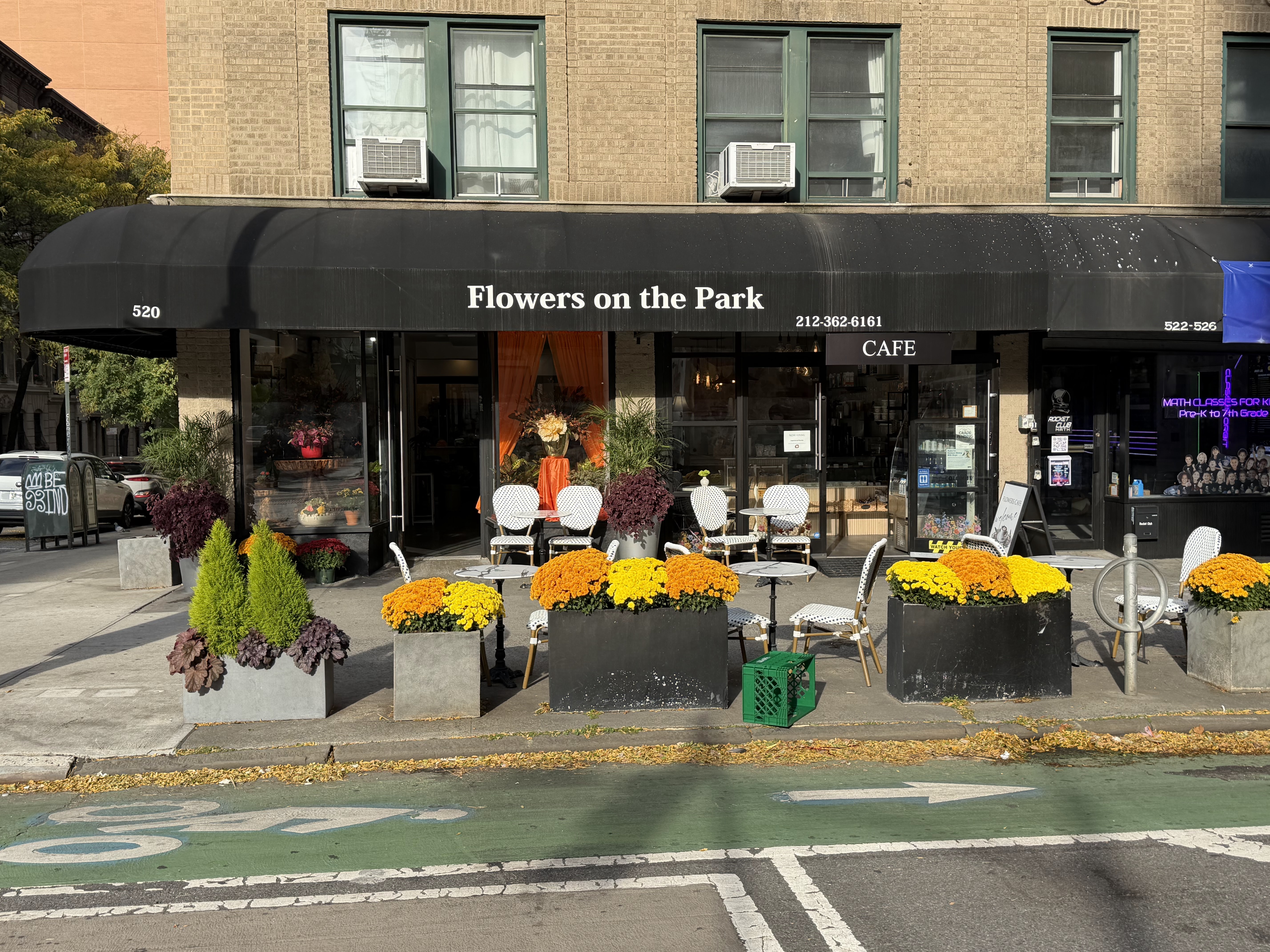 Flowers on the Park avatar