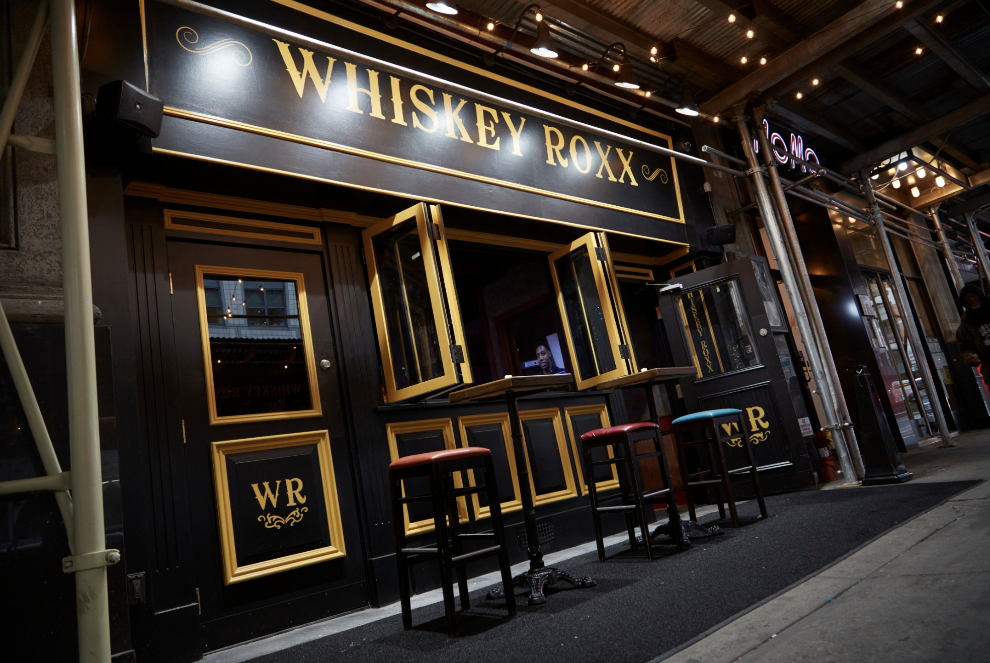 Whiskey Roxx avatar