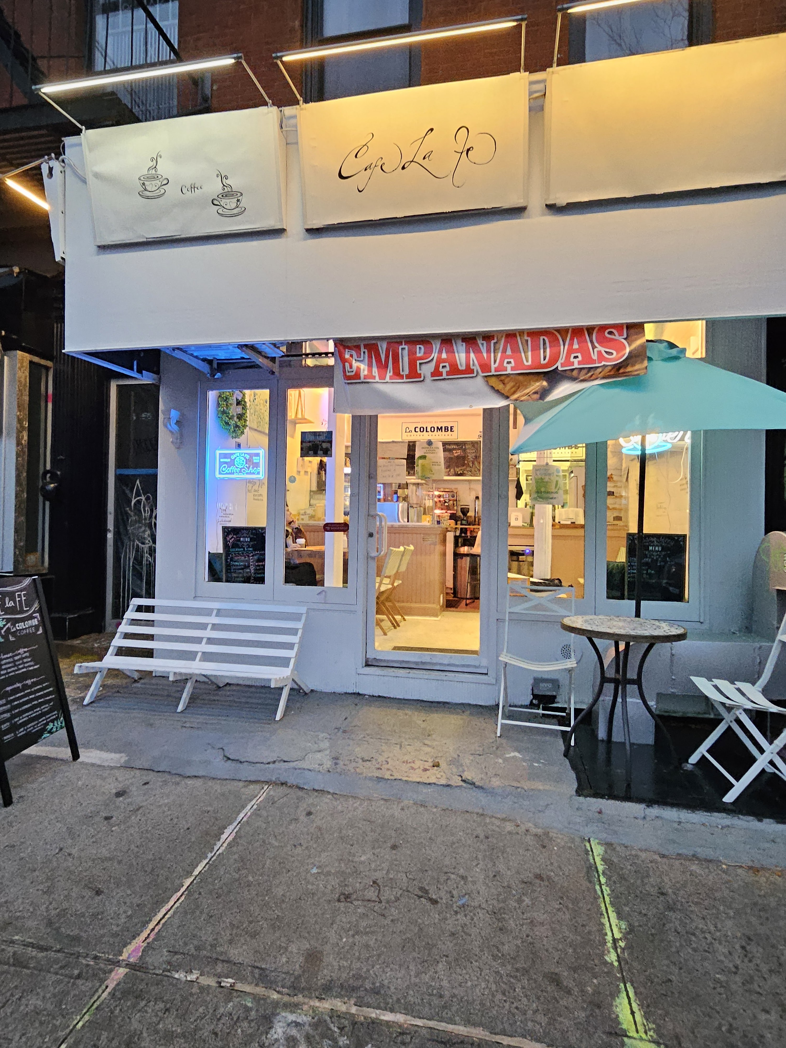 Cafe La Fe, coffee shop and bubble tea. avatar